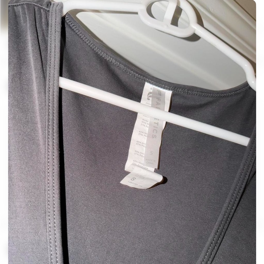 NWOT Grey Fabletics Jumpsuit - Picture 4 of 4